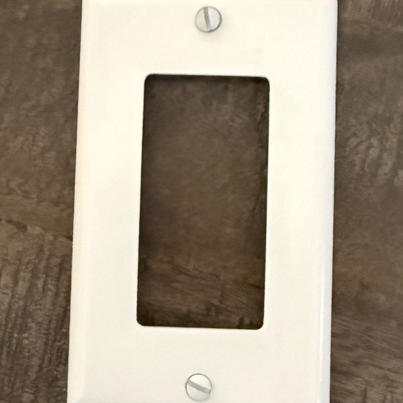 36 Piece Light Switch Cover Bundle Mixed Styles - Picture 7 of 10